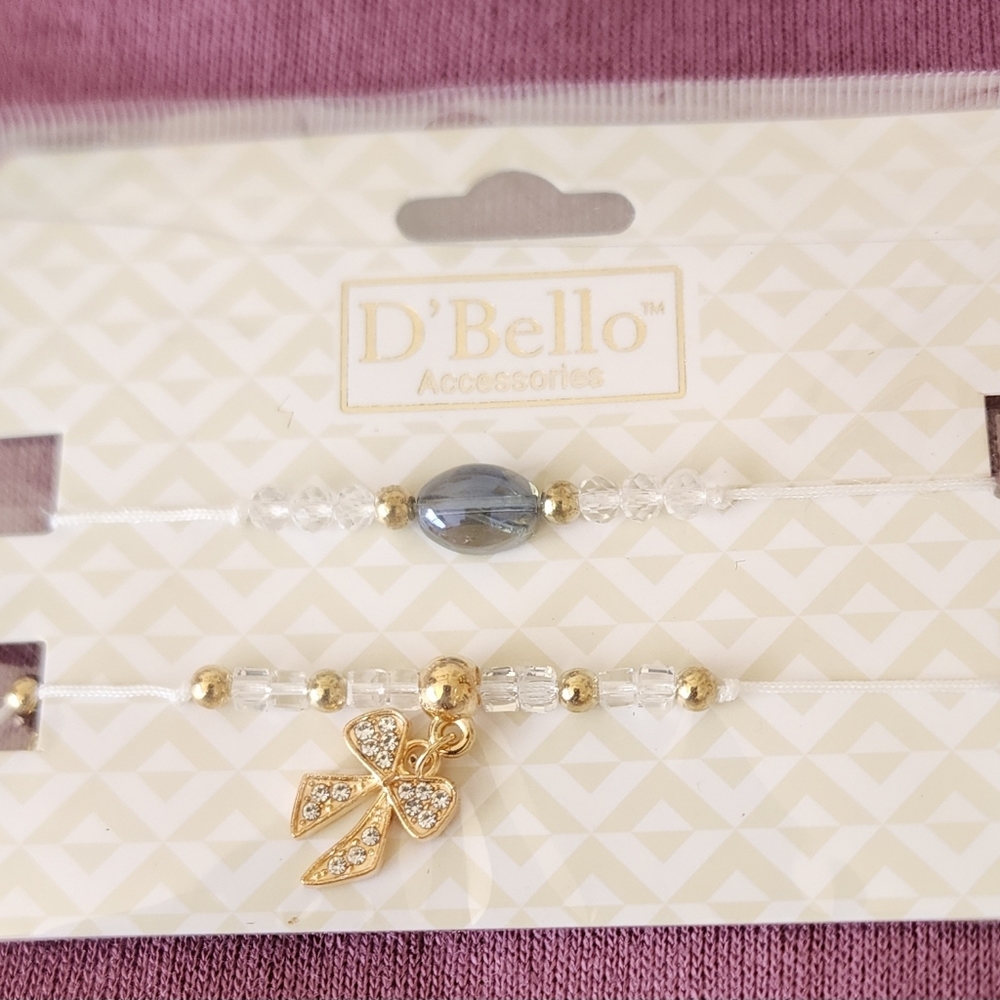 D'Bello Gold and Clear Beaded Bracelets/with Blue Bead